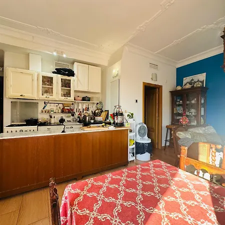 Mirador 5 Del Mercado - Con Bano Privado En El Centro De La Ciudad Vella Homestay *
