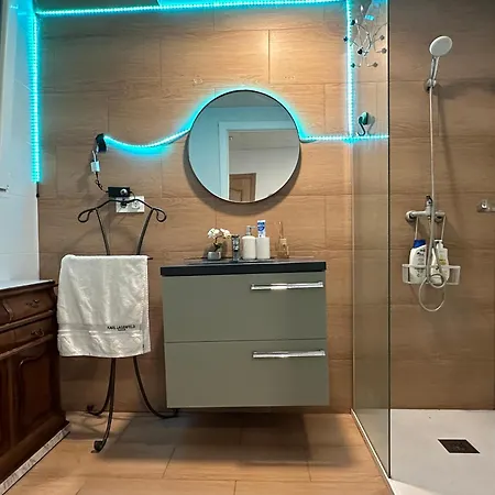 Homestay Mirador 5 Del Mercado - Con Bano Privado En El Centro De La Ciudad Vella Valencia