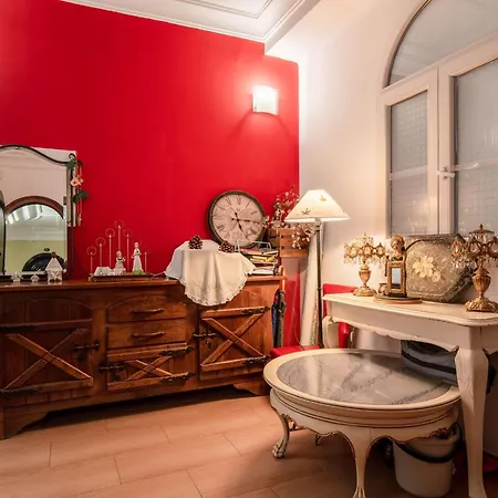 Mirador 5 Del Mercado - Con Bano Privado En El Centro De La Ciudad Vella Homestay *