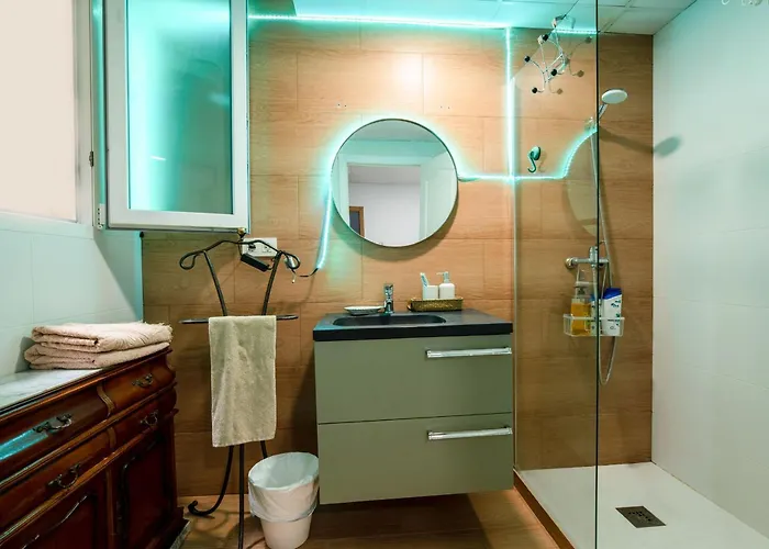 Mirador 5 Del Mercado - Con Bano Privado En El Centro De La Ciudad Vella Valensiya